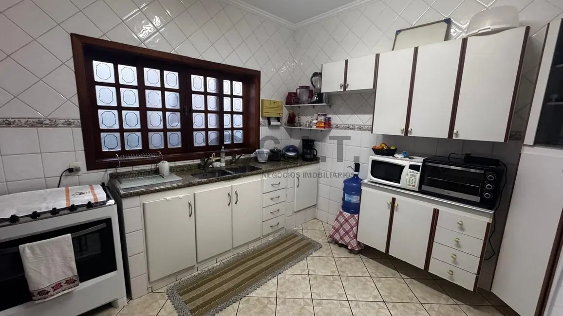 Casa de Condomínio com 5 quartos à venda, 440m2 em Vivendas do Lago, Sorocaba - SP - imagem 6 Foto 6 de Casa de Condomínio com 5 quartos à venda, 440m2 em Vivendas do Lago, Sorocaba - SP