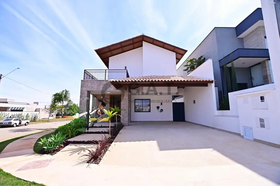Foto 2 de Casa de Condomínio com 4 quartos à venda, 272m2 em Jardim Residencial Chácara Ondina, Sorocaba - SP