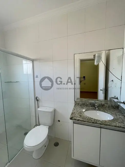 Foto 8 de Casa de Condomínio com 3 quartos para alugar, 109m2 em Jardim Santa Rosália, Sorocaba - SP