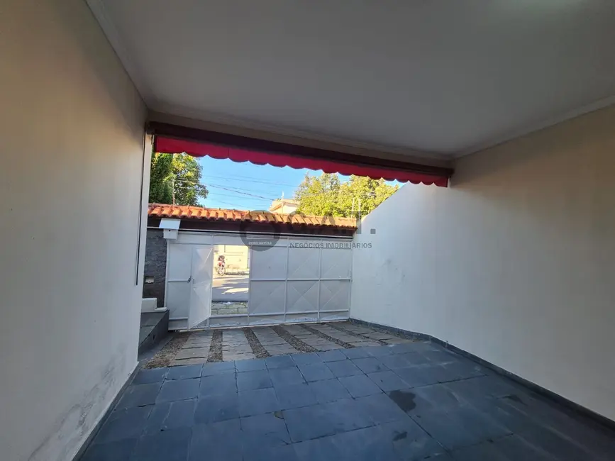 Casa com 4 quartos para alugar, 297m2 em Jardim das Magnólias, Sorocaba - SP - imagem 4 Foto 4 de Casa com 4 quartos para alugar, 297m2 em Jardim das Magnólias, Sorocaba - SP