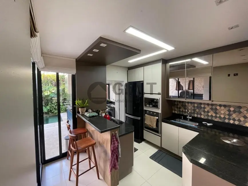 Foto 4 de Casa de Condomínio com 3 quartos para alugar, 132m2 em Sorocaba - SP