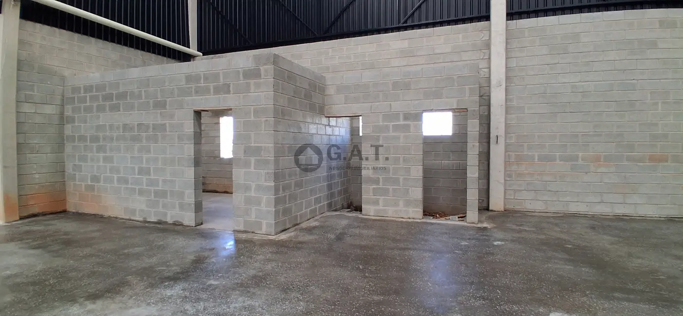 Foto 4 de Armazém / Galpão para alugar, 723m2 em Zona Industrial, Sorocaba - SP