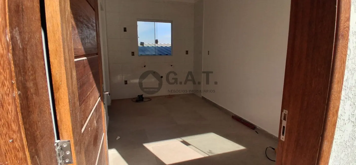 Foto 3 de Kitnet com 1 quarto para alugar, 35m2 em Jardim Saira, Sorocaba - SP