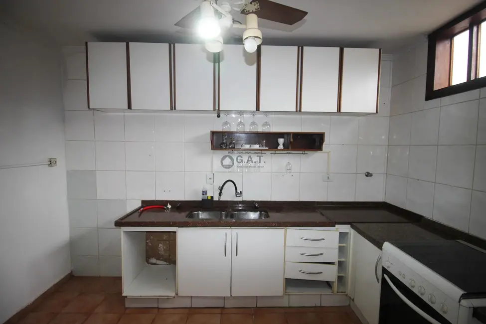 Foto 8 de Casa com 3 quartos para alugar, 360m2 em Jardim Santa Rosália, Sorocaba - SP