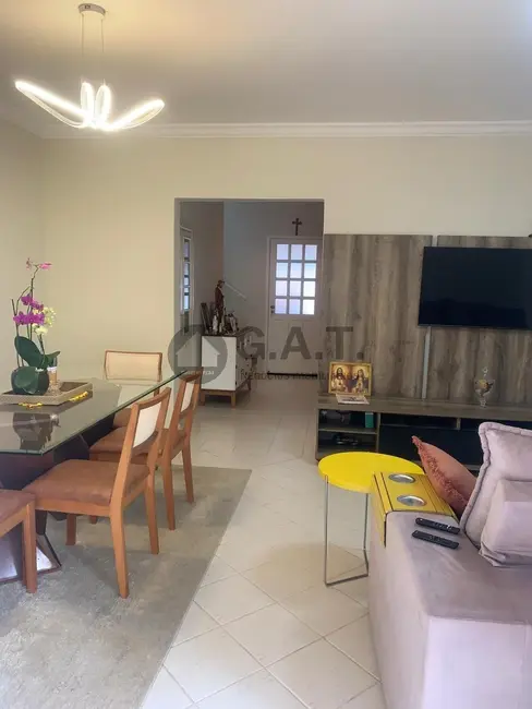 Casa de Condomínio com 3 quartos à venda, 124m2 em Sorocaba - SP - imagem 7 Foto 7 de Casa de Condomínio com 3 quartos à venda, 124m2 em Sorocaba - SP