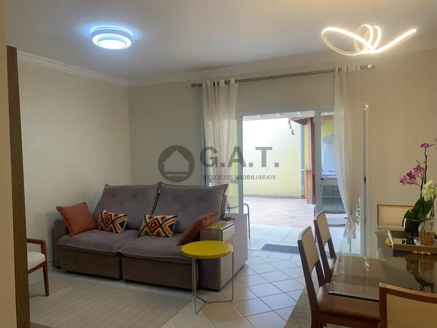 Casa de Condomínio com 3 quartos à venda, 124m2 em Sorocaba - SP - imagem 5 Foto 5 de Casa de Condomínio com 3 quartos à venda, 124m2 em Sorocaba - SP