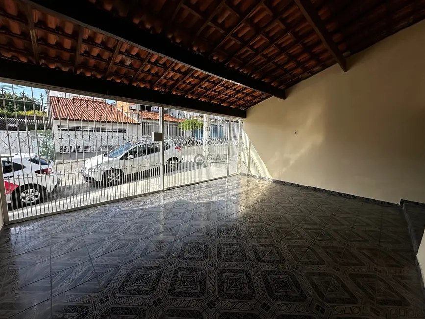 Casa com 2 quartos para alugar, 125m2 em Jardim São Guilherme, Sorocaba - SP - imagem 4 Foto 4 de Casa com 2 quartos para alugar, 125m2 em Jardim São Guilherme, Sorocaba - SP