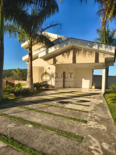Foto 3 de Casa de Condomínio com 3 quartos à venda, 283m2 em Salto De Pirapora - SP