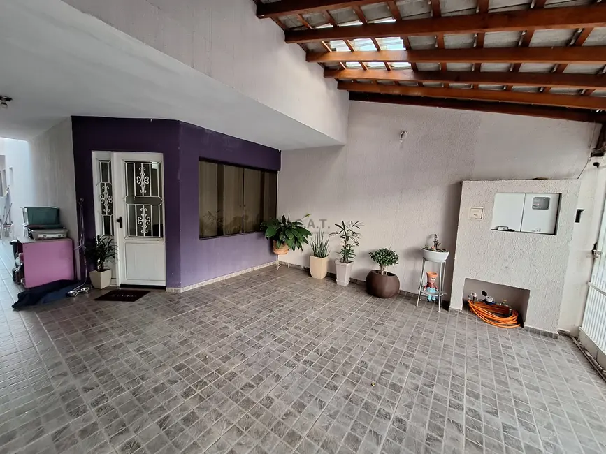 Foto 2 de Casa com 2 quartos à venda, 223m2 em Jardim Ipê, Sorocaba - SP