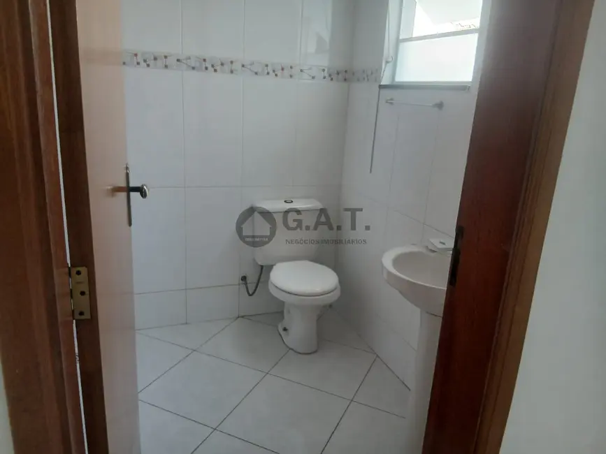 Casa com 3 quartos para alugar, 130m2 em Jardim Santo Amaro, Sorocaba - SP - imagem 7 Foto 7 de Casa com 3 quartos para alugar, 130m2 em Jardim Santo Amaro, Sorocaba - SP