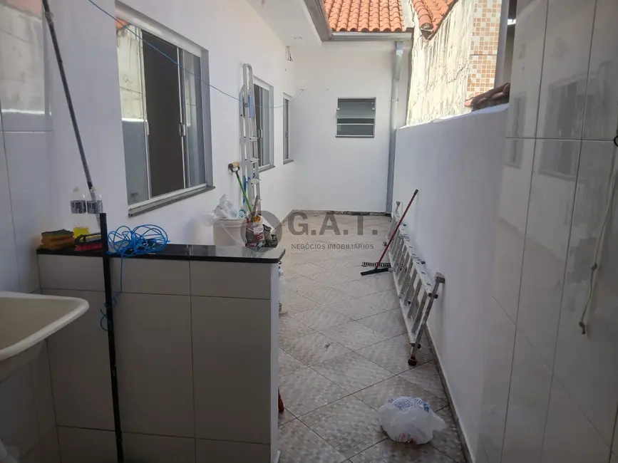 Casa com 3 quartos para alugar, 130m2 em Jardim Santo Amaro, Sorocaba - SP - imagem 8 Foto 8 de Casa com 3 quartos para alugar, 130m2 em Jardim Santo Amaro, Sorocaba - SP