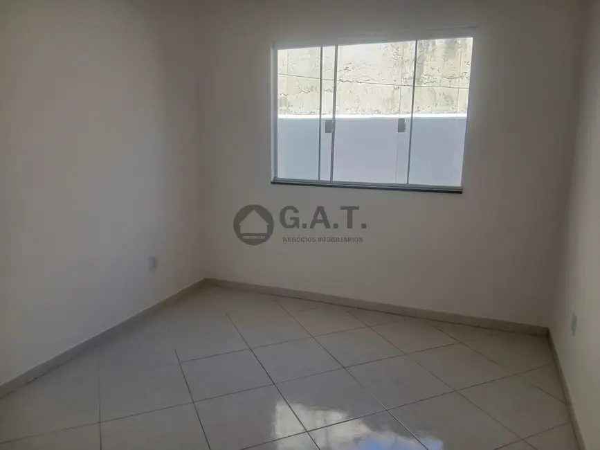 Casa com 3 quartos para alugar, 130m2 em Jardim Santo Amaro, Sorocaba - SP - imagem 5 Foto 5 de Casa com 3 quartos para alugar, 130m2 em Jardim Santo Amaro, Sorocaba - SP