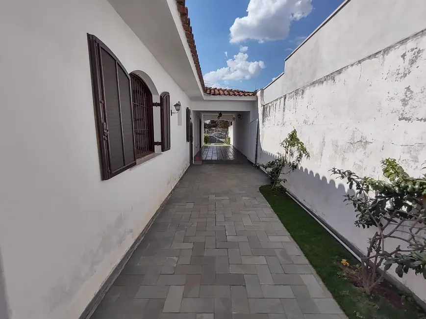 Foto 6 de Casa com 3 quartos à venda, 180m2 em Jardim Santa Rosália, Sorocaba - SP