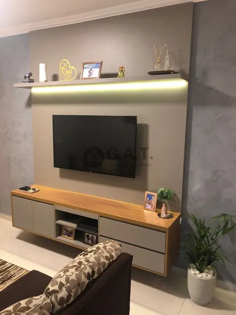Foto 2 de Apartamento com 3 quartos à venda, 72m2 em Jardim Piratininga, Sorocaba - SP