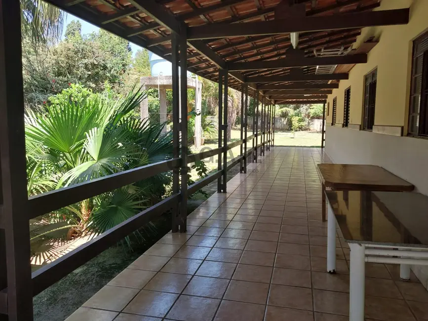 Chácara com 3 quartos à venda, 352m2 em Sorocaba - SP - imagem 3 Foto 3 de Chácara com 3 quartos à venda, 352m2 em Sorocaba - SP