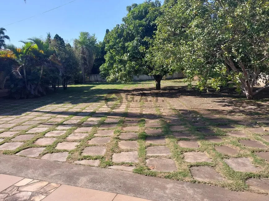 Chácara com 3 quartos à venda, 352m2 em Sorocaba - SP - imagem 2 Foto 2 de Chácara com 3 quartos à venda, 352m2 em Sorocaba - SP