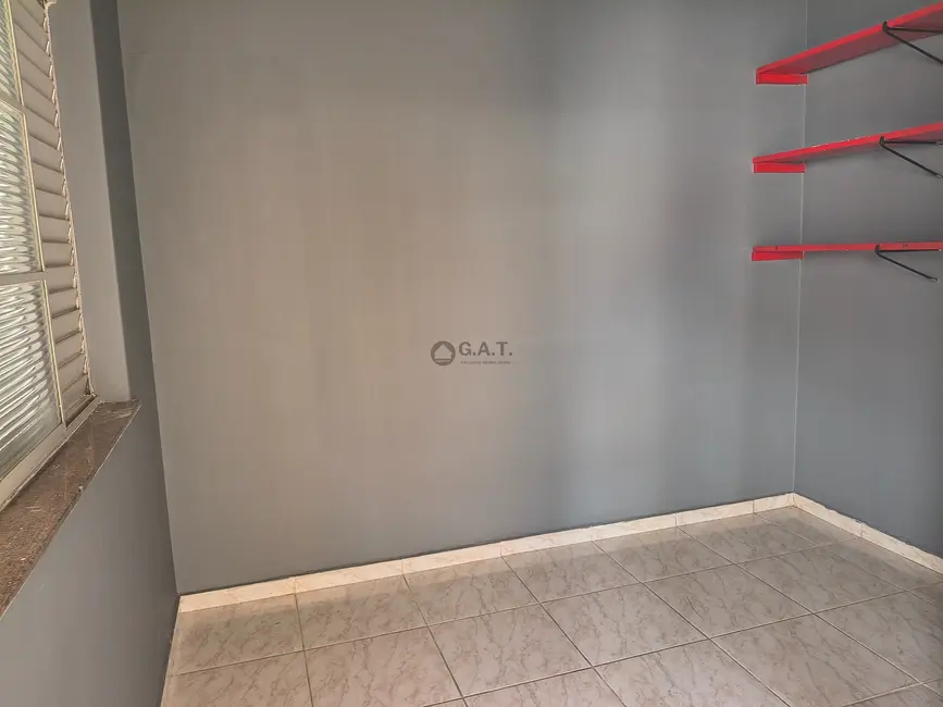 Foto 9 de Casa com 3 quartos para alugar, 240m2 em Jardim Vera Cruz, Sorocaba - SP