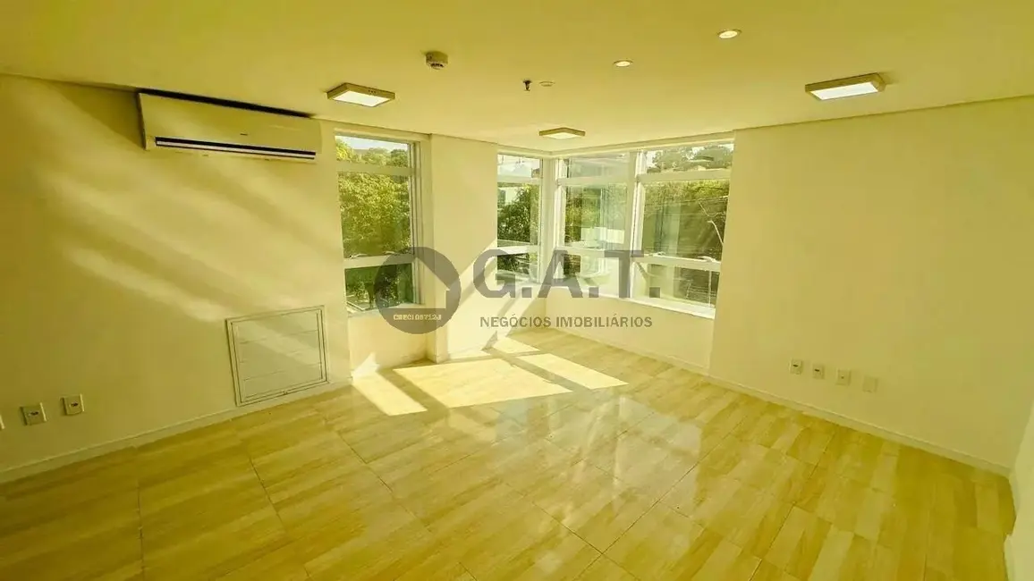 Sala Comercial à venda, 35m2 em Vila Trujillo, Sorocaba - SP - imagem 2 Foto 2 de Sala Comercial à venda, 35m2 em Vila Trujillo, Sorocaba - SP