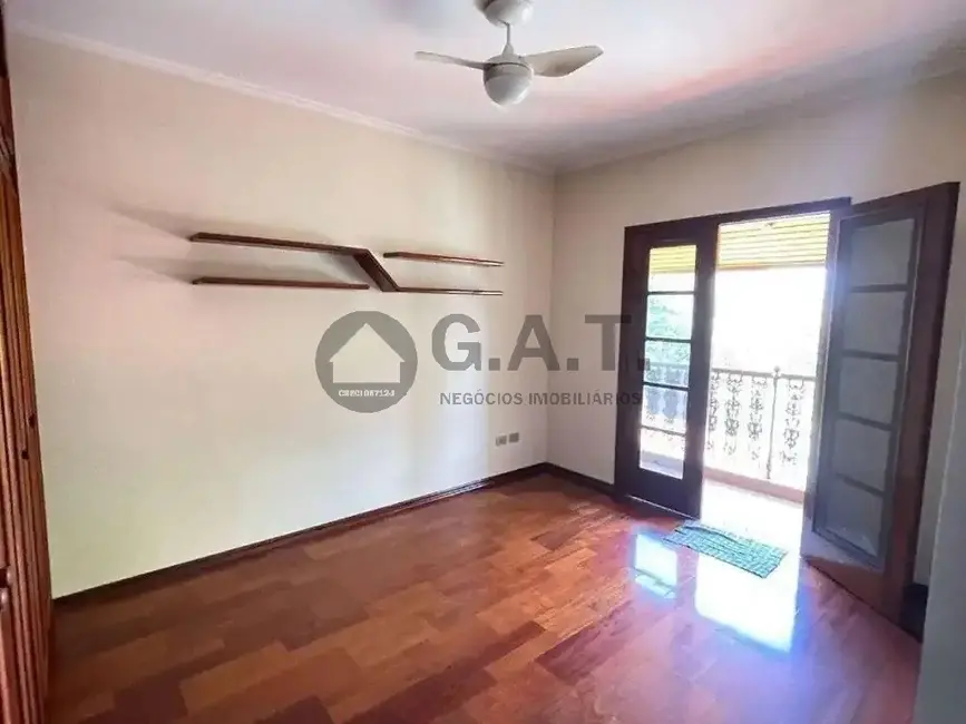 Casa com 4 quartos para alugar, 1800m2 em Jardim Leocádia, Sorocaba - SP - imagem 6 Foto 6 de Casa com 4 quartos para alugar, 1800m2 em Jardim Leocádia, Sorocaba - SP