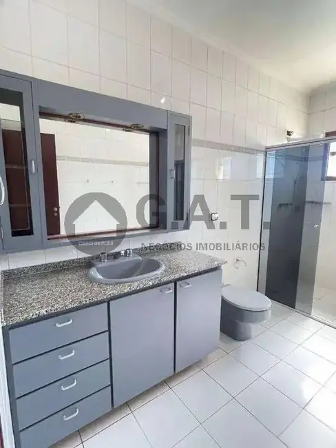 Casa com 4 quartos para alugar, 1800m2 em Jardim Leocádia, Sorocaba - SP - imagem 8 Foto 8 de Casa com 4 quartos para alugar, 1800m2 em Jardim Leocádia, Sorocaba - SP