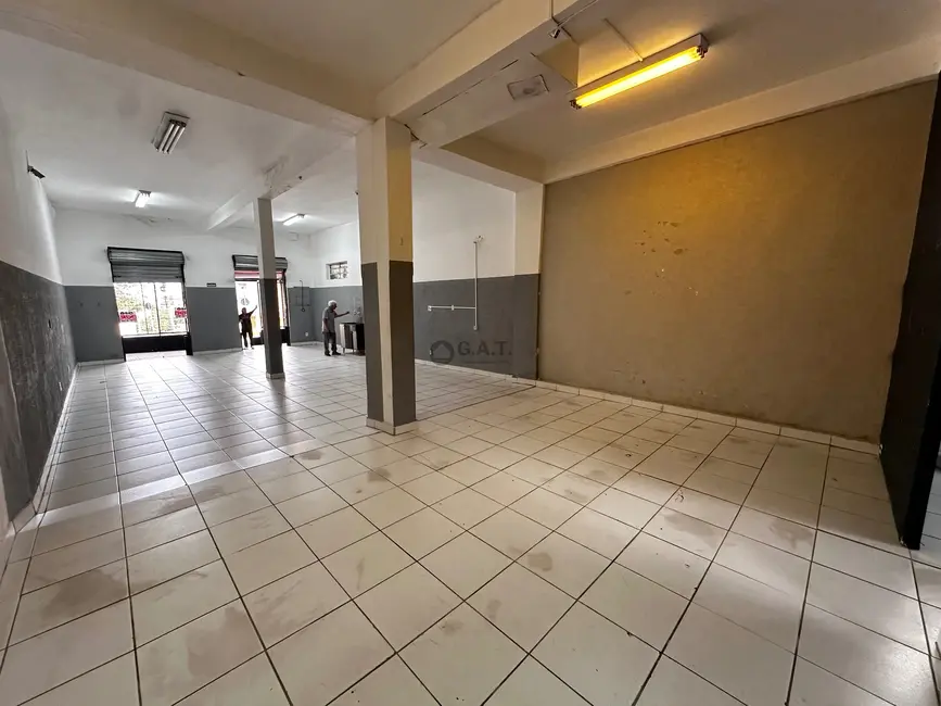 Foto 5 de Sala Comercial para alugar, 140m2 em Vila Trujillo, Sorocaba - SP
