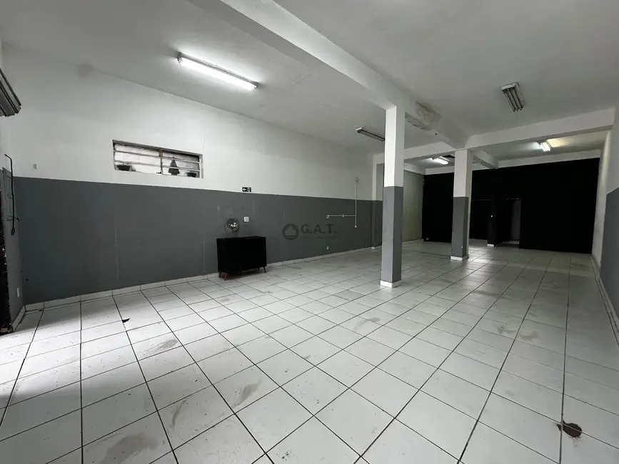 Foto 1 de Sala Comercial para alugar, 140m2 em Vila Trujillo, Sorocaba - SP