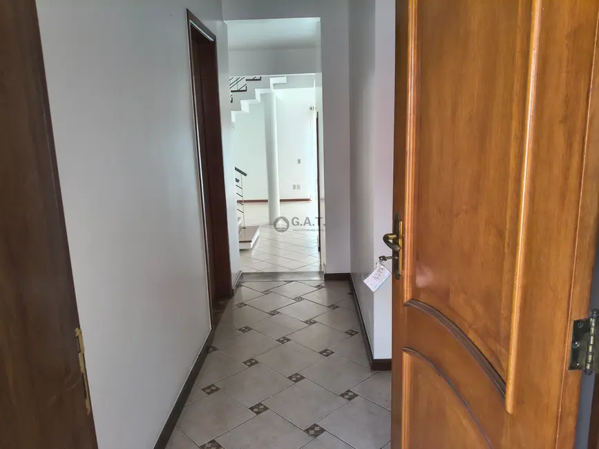 Casa com 3 quartos à venda, 319m2 em Vila Progresso, Sorocaba - SP - imagem 5 Foto 5 de Casa com 3 quartos à venda, 319m2 em Vila Progresso, Sorocaba - SP