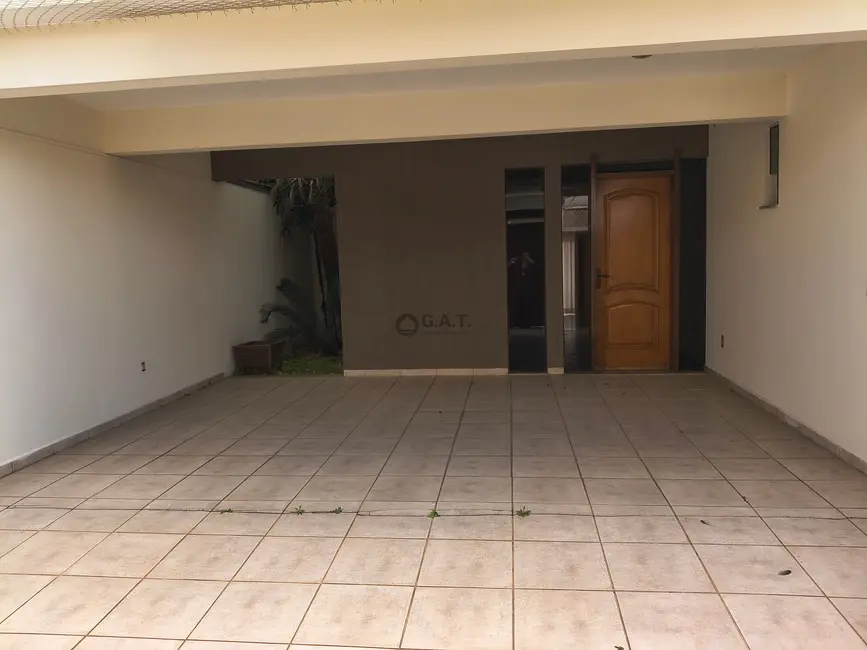 Foto 1 de Casa com 3 quartos para alugar, 319m2 em Vila Progresso, Sorocaba - SP