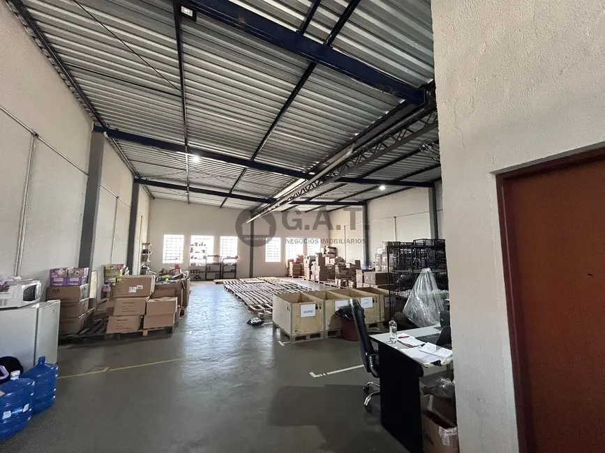 Armazém / Galpão para alugar, 360m2 em Jardim Santa Esmeralda, Sorocaba - SP - imagem 7 Foto 7 de Armazém / Galpão para alugar, 360m2 em Jardim Santa Esmeralda, Sorocaba - SP