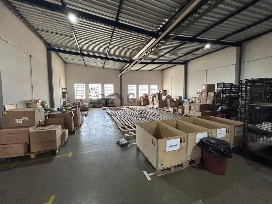Armazém / Galpão para alugar, 360m2 em Jardim Santa Esmeralda, Sorocaba - SP - imagem 6 Foto 6 de Armazém / Galpão para alugar, 360m2 em Jardim Santa Esmeralda, Sorocaba - SP