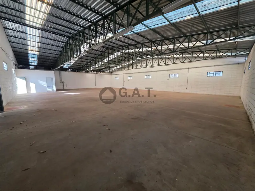 Armazém / Galpão para alugar, 500m2 em Ipero - SP - imagem 4 Foto 4 de Armazém / Galpão para alugar, 500m2 em Ipero - SP