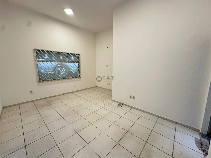 Foto 2 de Sala Comercial para alugar, 32m2 em Vila São Jorge, Sorocaba - SP