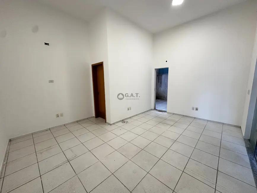 Foto 1 de Sala Comercial para alugar, 32m2 em Vila São Jorge, Sorocaba - SP