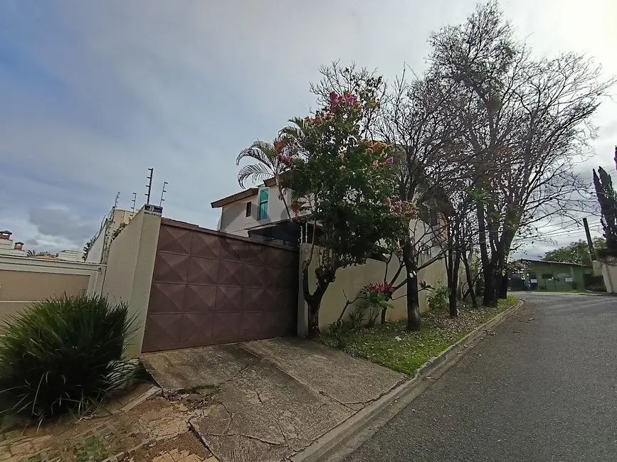 Casa com 3 quartos para alugar, 451m2 em Jardim Pires de Mello, Sorocaba - SP - imagem 6 Foto 6 de Casa com 3 quartos para alugar, 451m2 em Jardim Pires de Mello, Sorocaba - SP