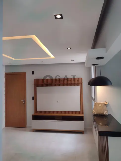 Foto 1 de Apartamento com 2 quartos para alugar, 49m2 em Jardim São Carlos, Sorocaba - SP