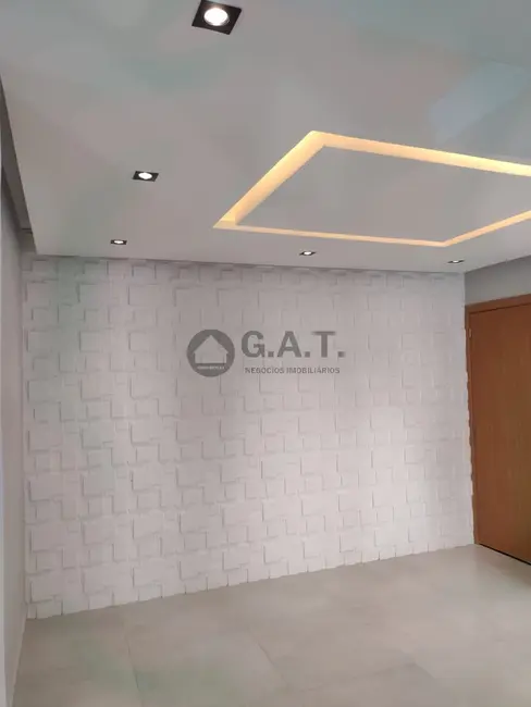 Foto 6 de Apartamento com 2 quartos para alugar, 49m2 em Jardim São Carlos, Sorocaba - SP