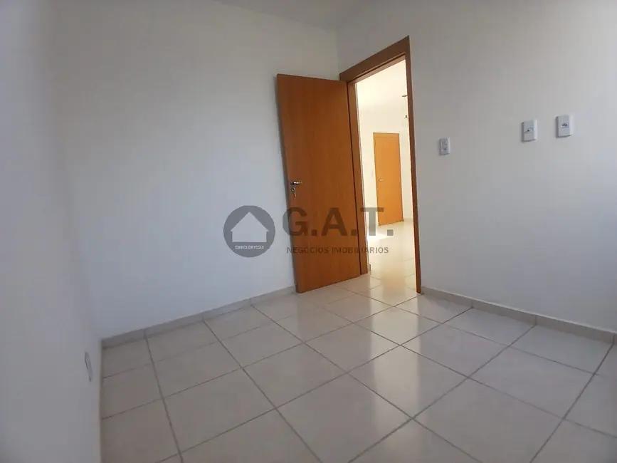 Foto 2 de Apartamento com 2 quartos à venda, 45m2 em Ipatinga, Sorocaba - SP