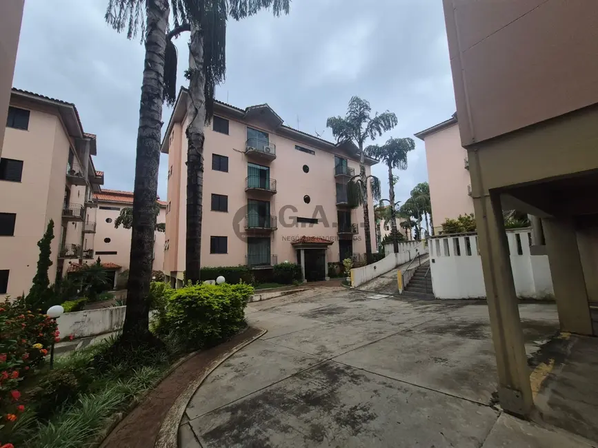 Foto 4 de Apartamento com 3 quartos para alugar, 106m2 em Jardim Faculdade, Sorocaba - SP