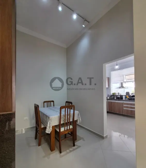 Foto 4 de Casa de Condomínio com 3 quartos à venda, 110m2 em Horto Florestal, Sorocaba - SP