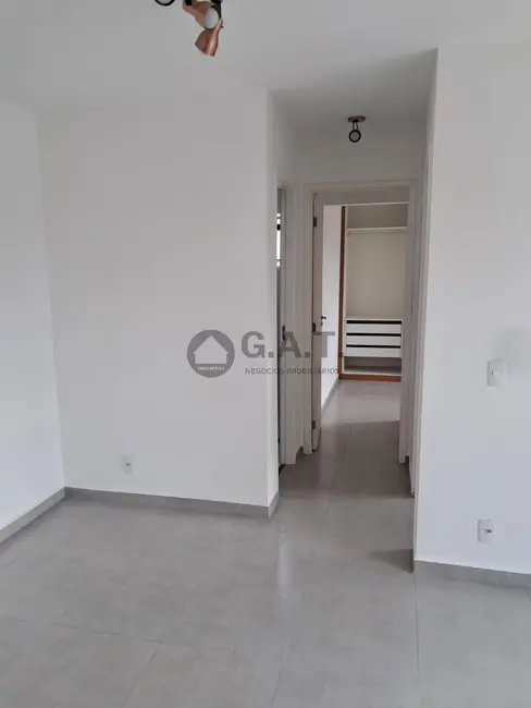 Apartamento com 2 quartos para alugar, 46m2 em Jardim Ibiti do Paço, Sorocaba - SP - imagem 8 Foto 8 de Apartamento com 2 quartos para alugar, 46m2 em Jardim Ibiti do Paço, Sorocaba - SP