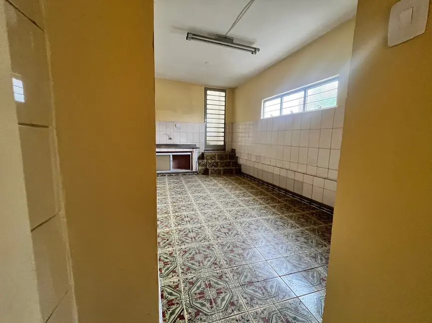Foto 9 de Casa com 1 quarto para alugar, 45m2 em Vila Hortência, Sorocaba - SP