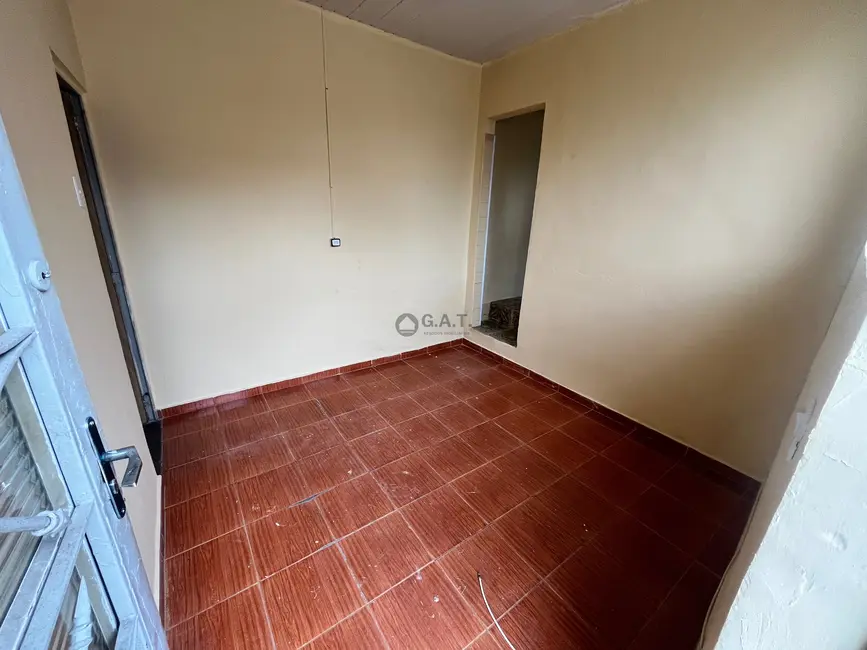 Foto 2 de Casa com 1 quarto para alugar, 45m2 em Vila Hortência, Sorocaba - SP