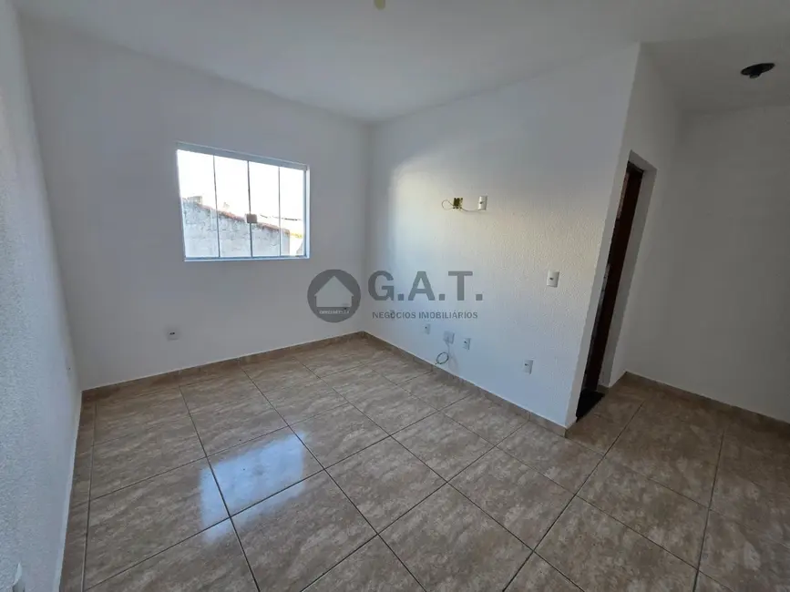 Foto 5 de Casa com 3 quartos para alugar, 90m2 em Jardim Santa Bárbara, Sorocaba - SP