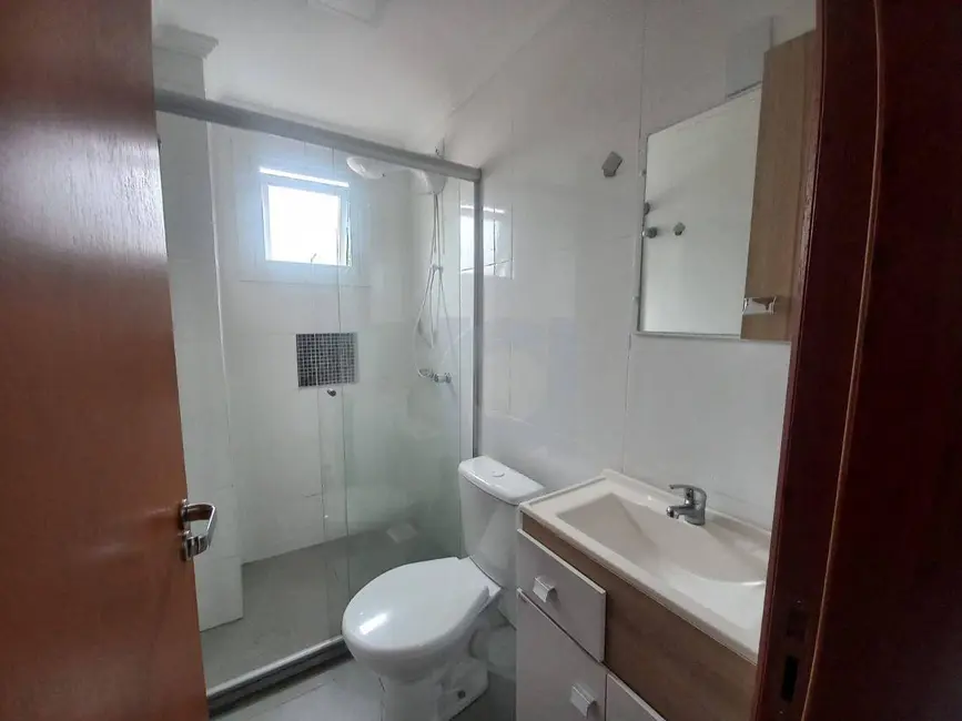 Foto 4 de Kitnet com 1 quarto para alugar, 35m2 em Cristo Rei, Sao Leopoldo - RS