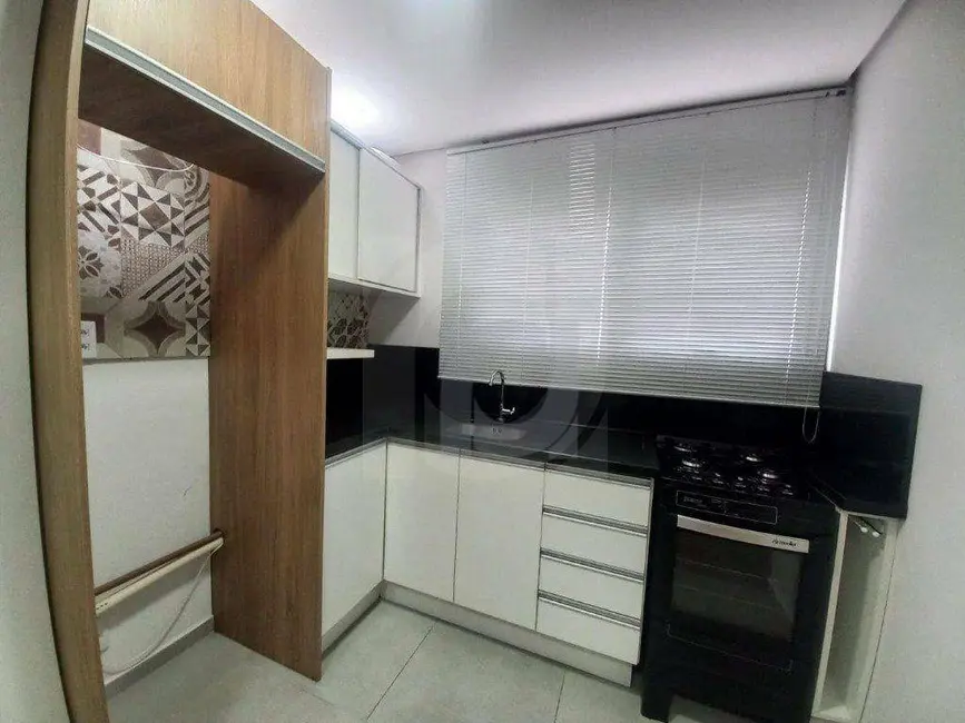 Foto 2 de Kitnet com 1 quarto para alugar, 35m2 em Cristo Rei, Sao Leopoldo - RS