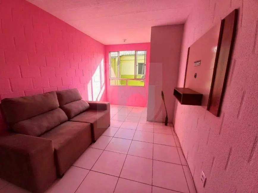 Foto 3 de Apartamento com 2 quartos para alugar, 45m2 em Pinheiro, Sao Leopoldo - RS