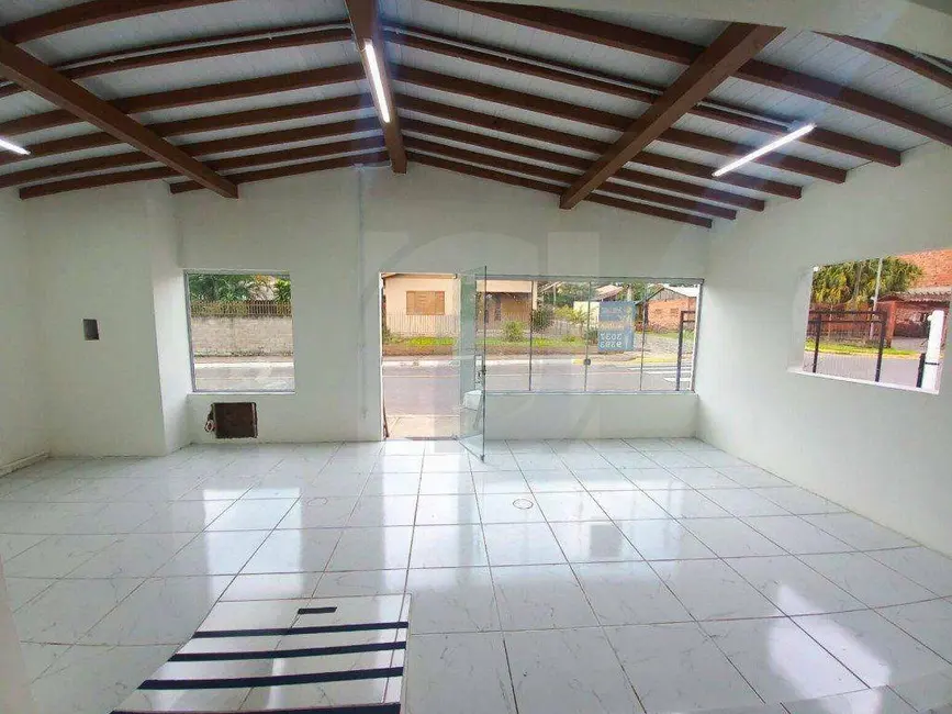 Loja para alugar, 65m2 em Feitoria, Sao Leopoldo - RS - imagem 2 Foto 2 de Loja para alugar, 65m2 em Feitoria, Sao Leopoldo - RS