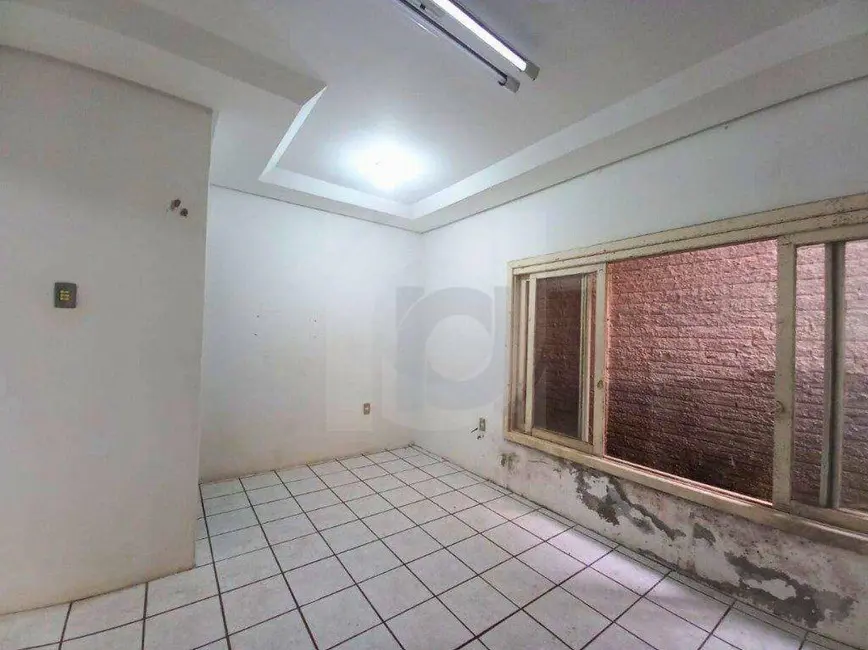 Loja para alugar, 130m2 em Centro, Sao Leopoldo - RS - imagem 8 Foto 8 de Loja para alugar, 130m2 em Centro, Sao Leopoldo - RS