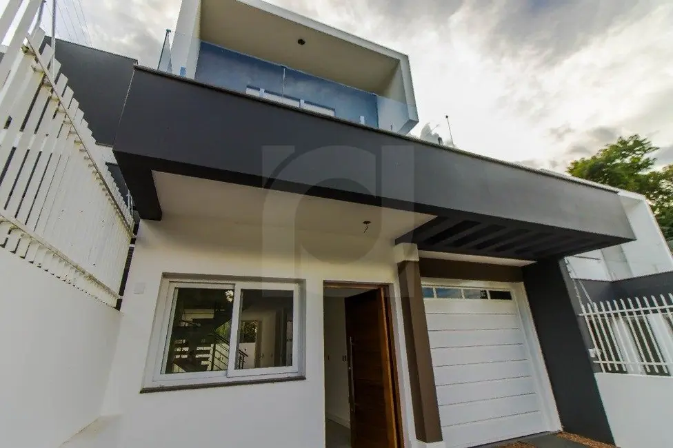 Foto 3 de Casa com 2 quartos para alugar, 150m2 em Feitoria, Sao Leopoldo - RS