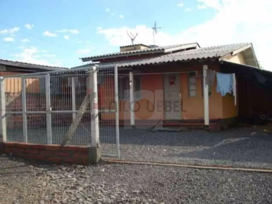 Foto 1 de Casa com 2 quartos à venda, 49m2 em Portao - RS